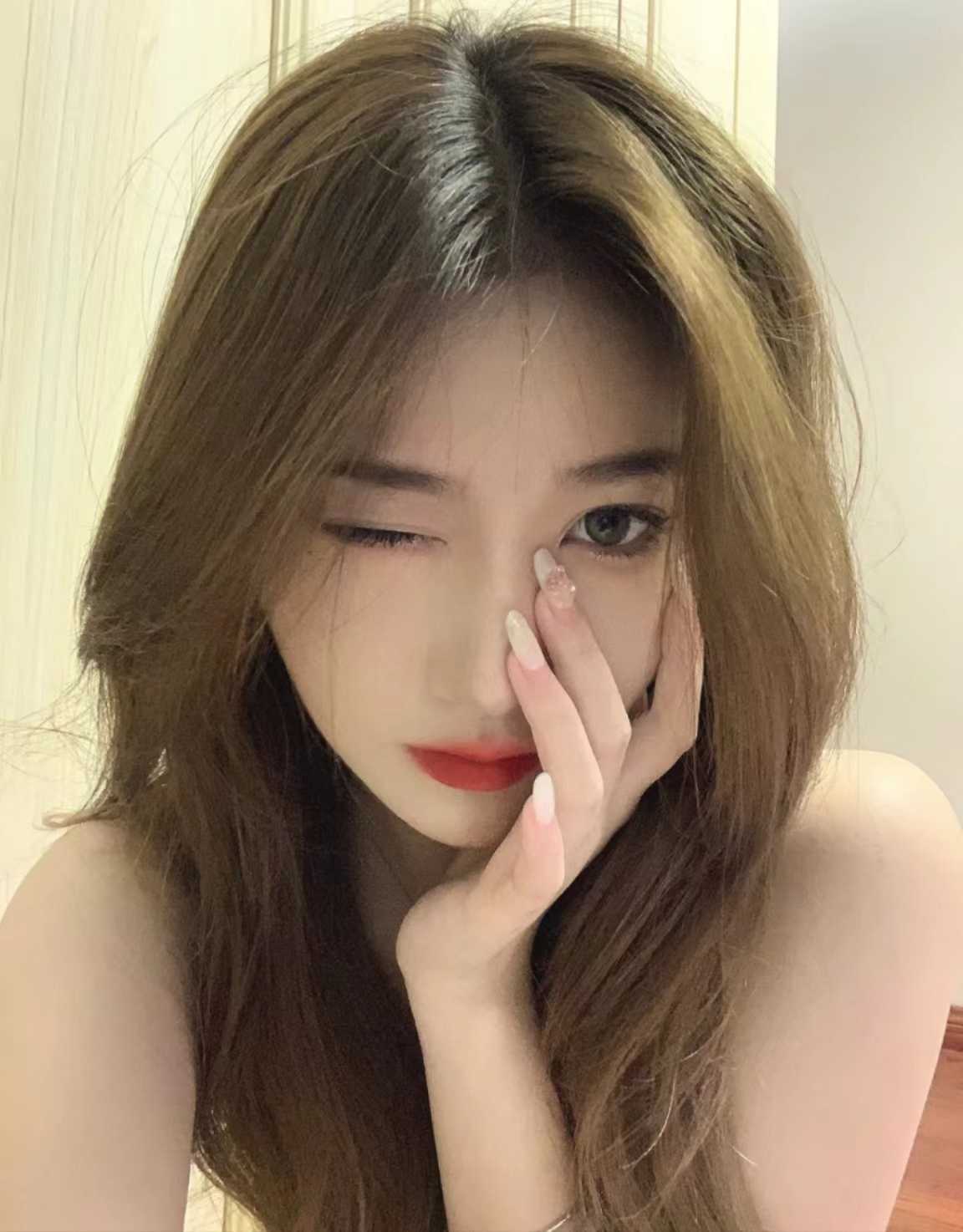 很Sao有颜值的妹子