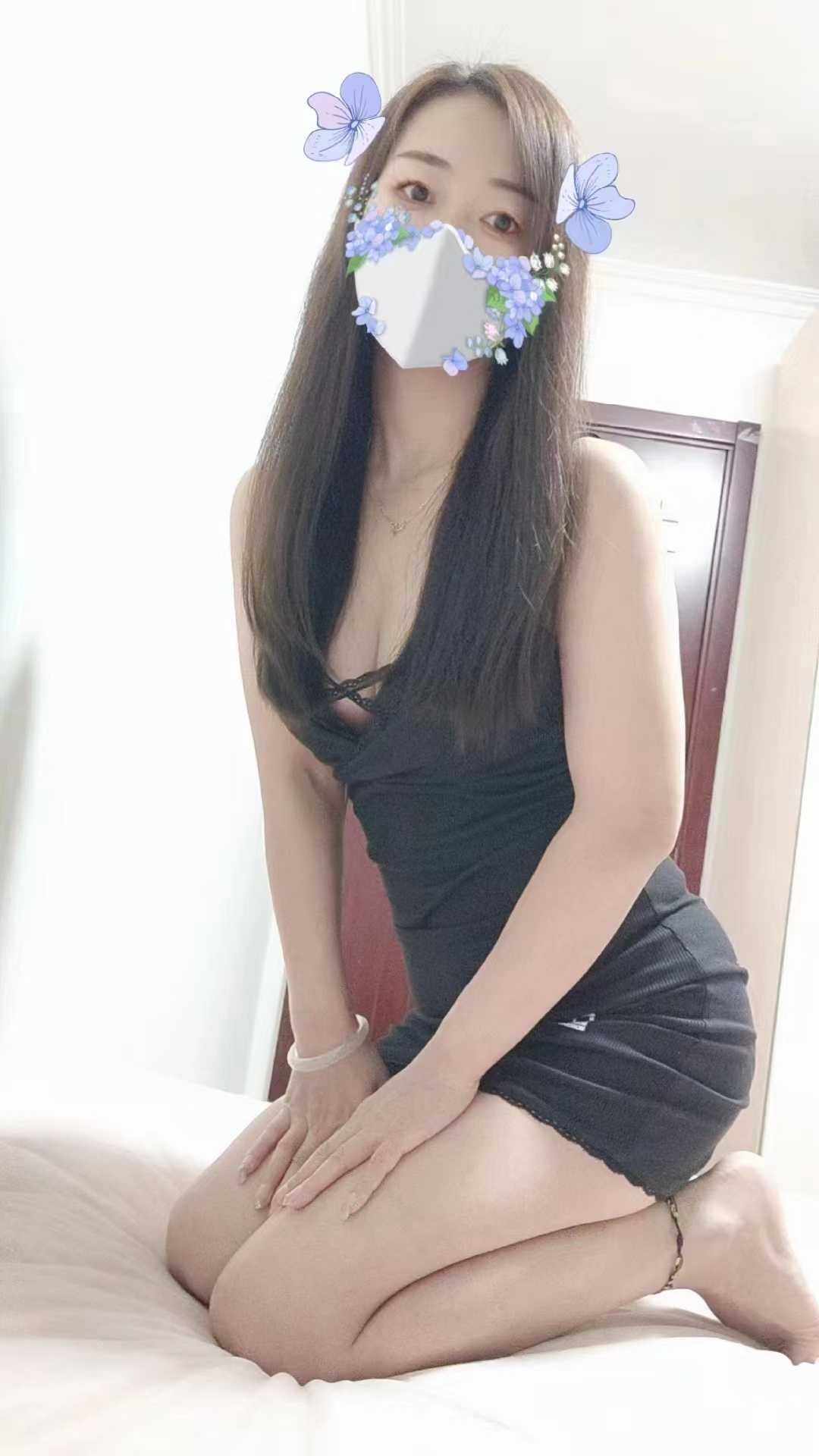 身材还不错的妞子