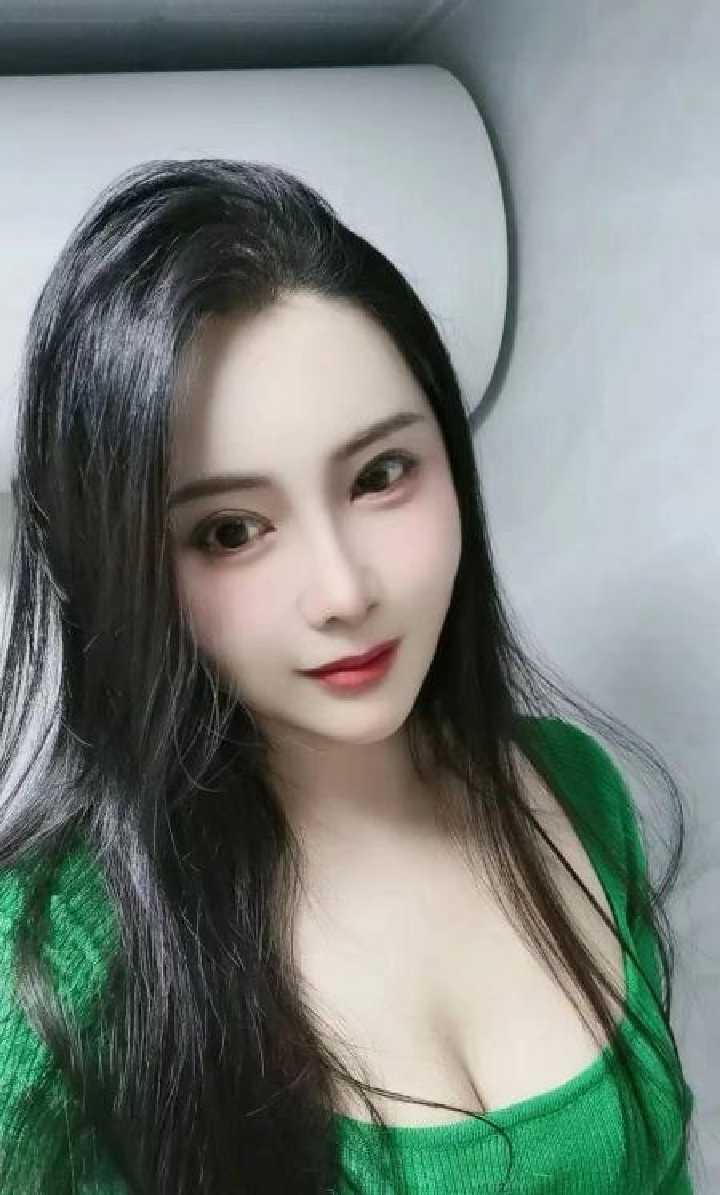 漂亮身材火辣的大美妞