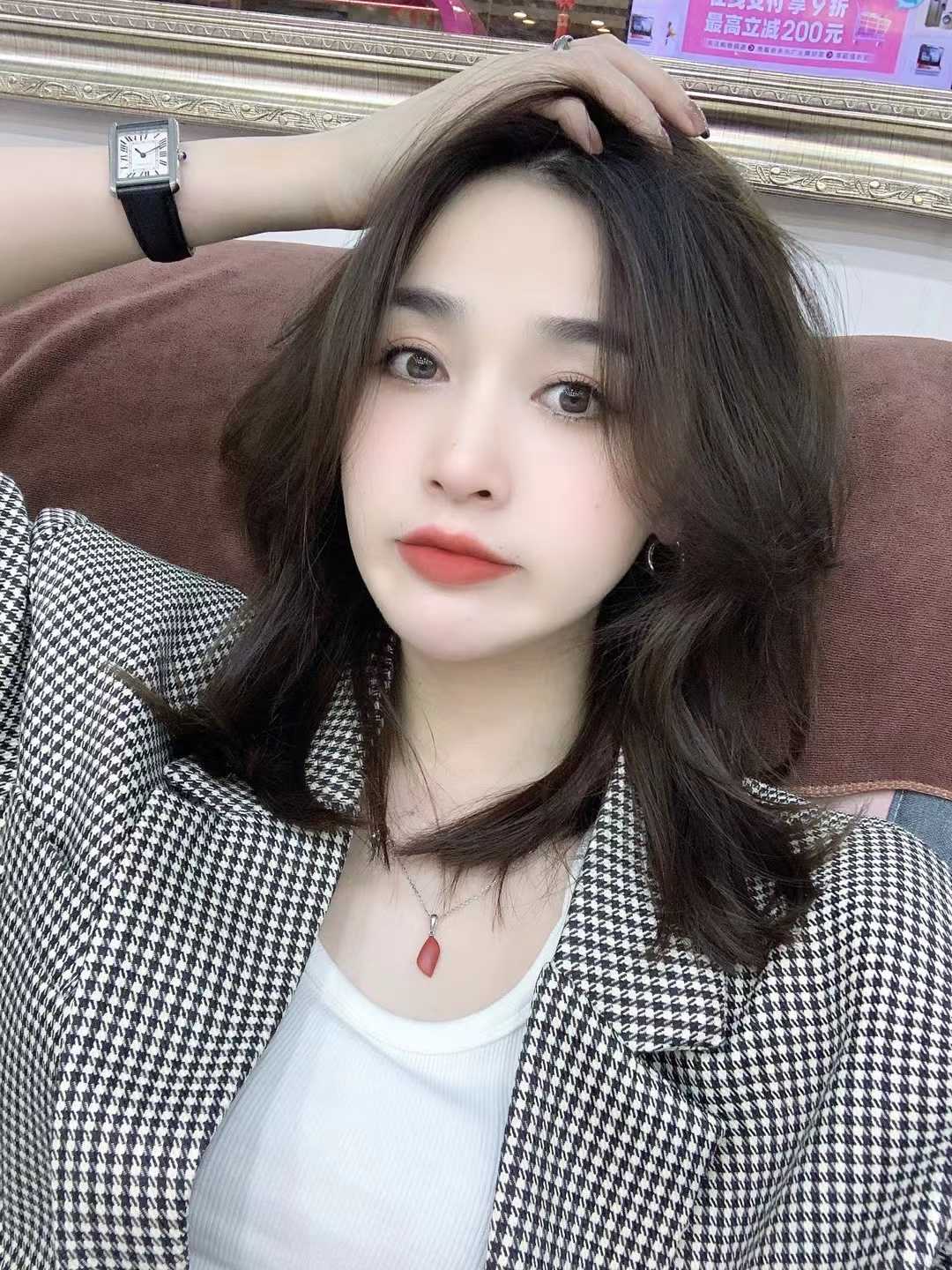 超级棒有颜值身材妹子