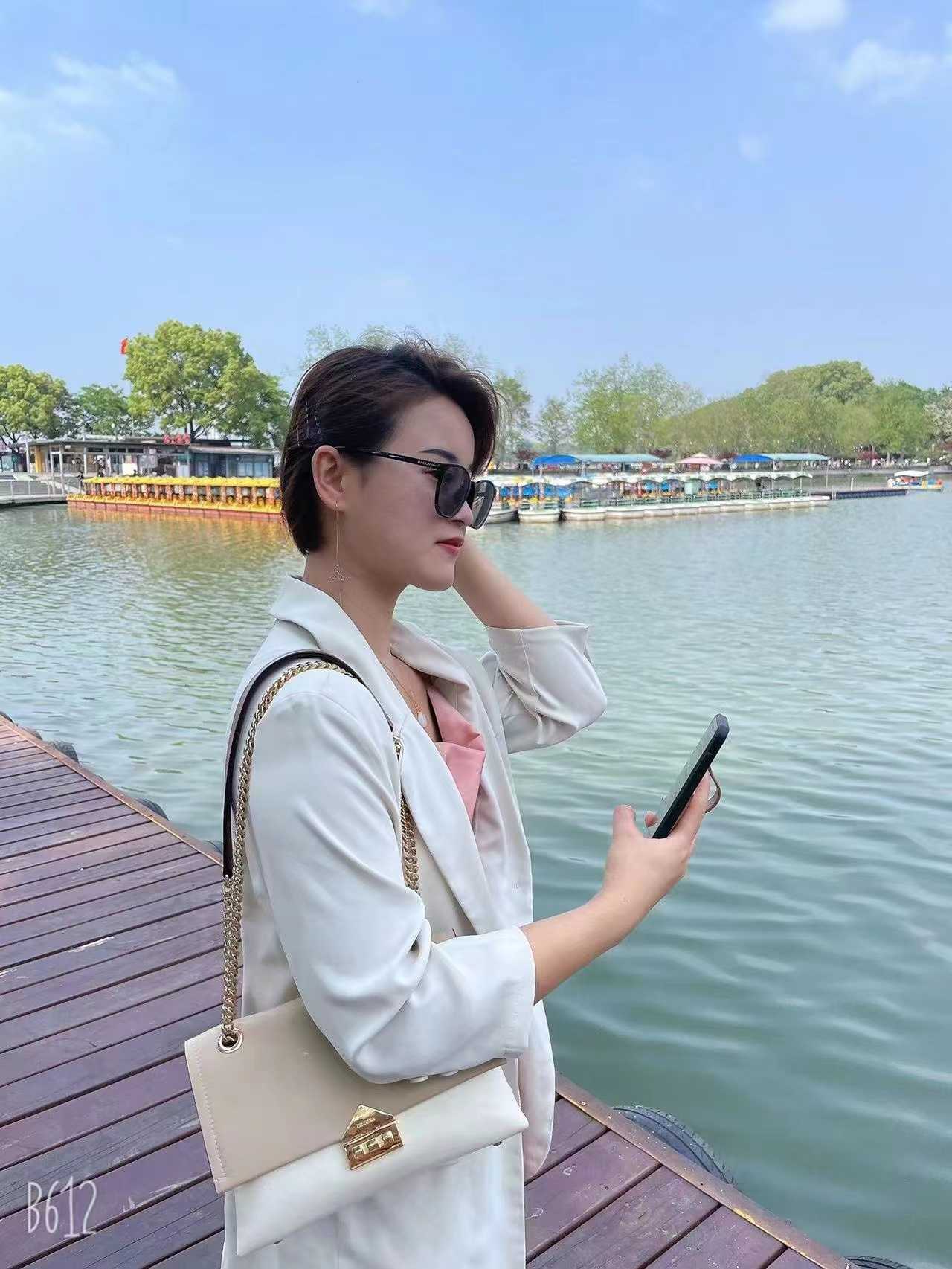 还不错的姐姐一位