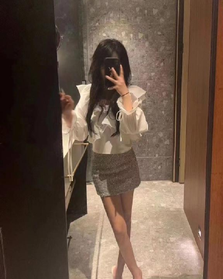 市区服务系小姐姐