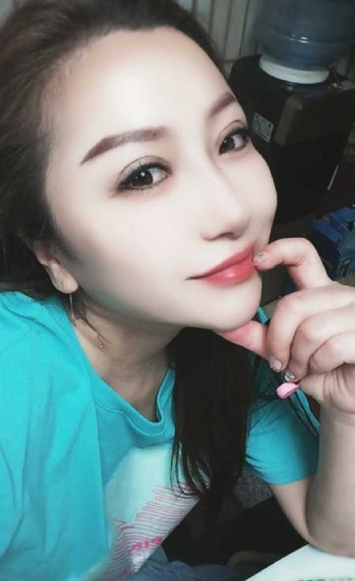 体验四方新村美少妇