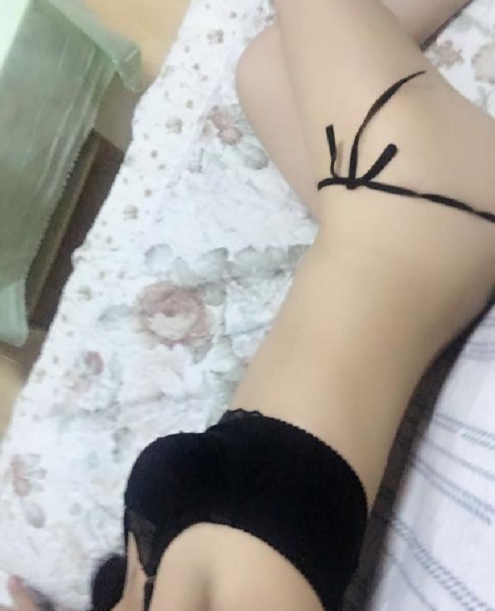 塘沽风情小姐姐