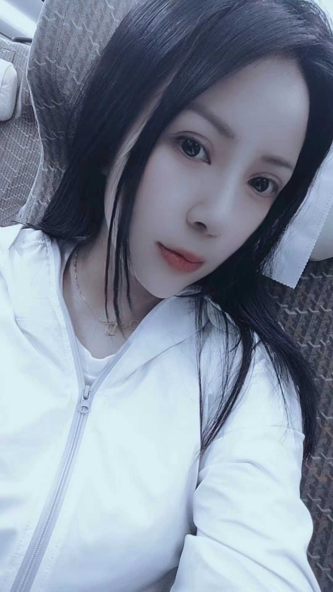 金凤区新疆妹子小雨