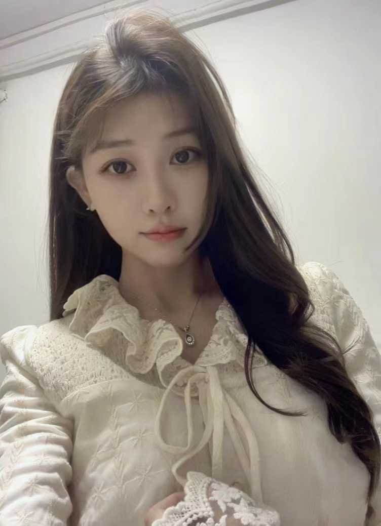 mm身材颜值很不错