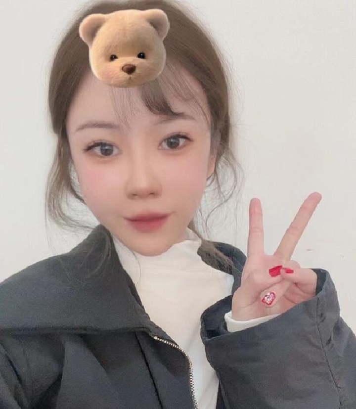 漂亮的颜值美眉