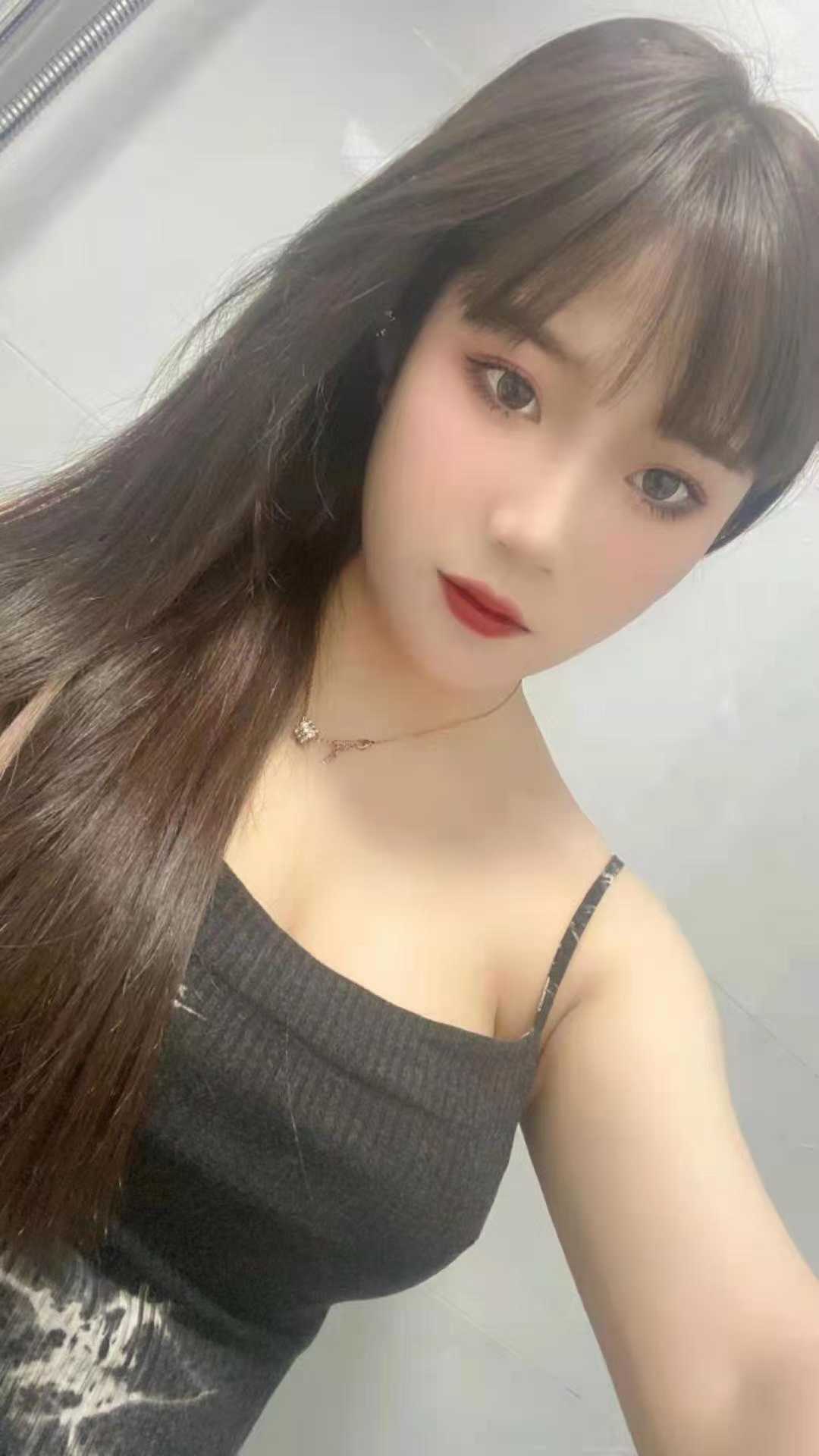 在家兼职的小学妹