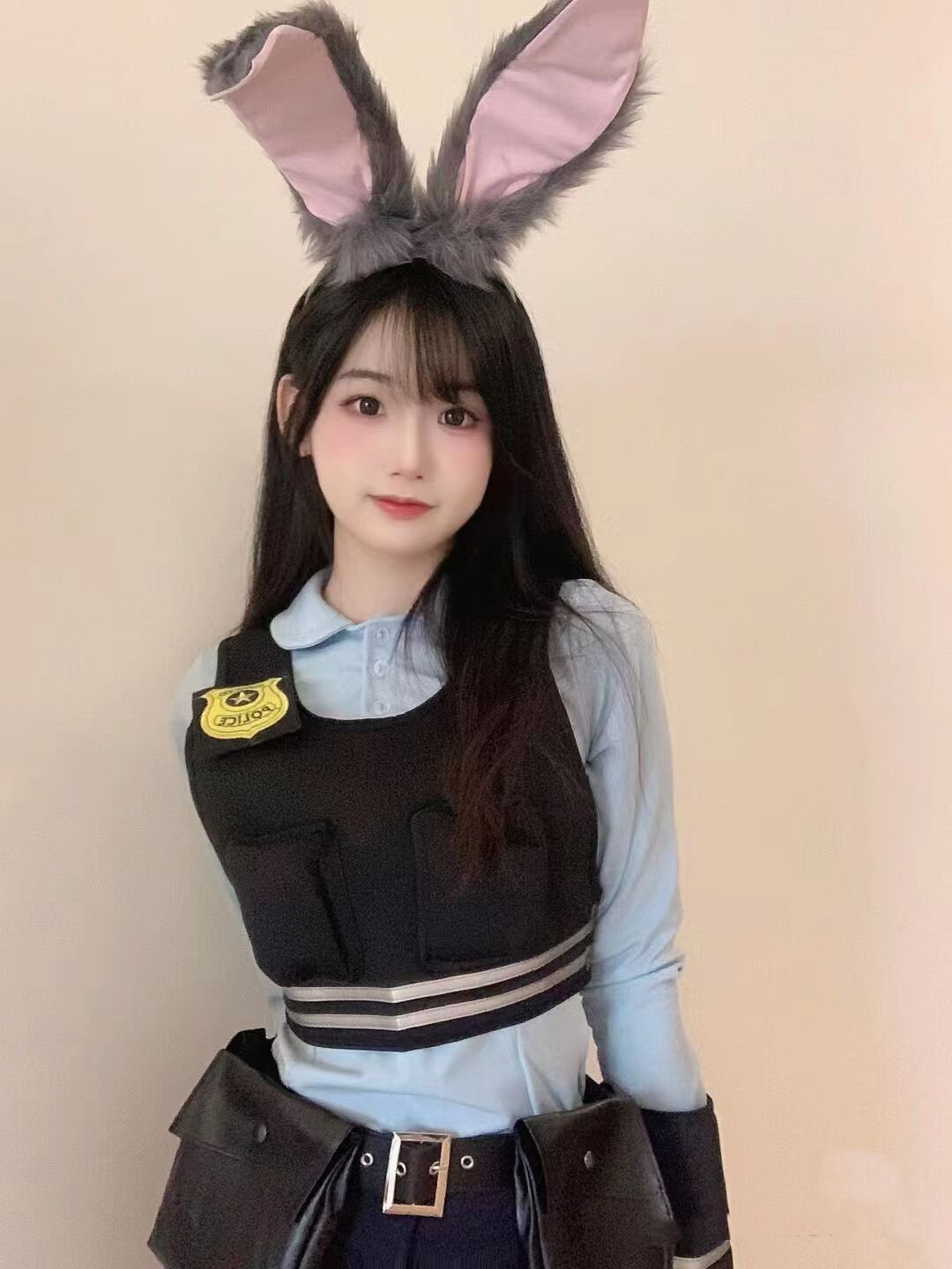 年轻活好的小美女