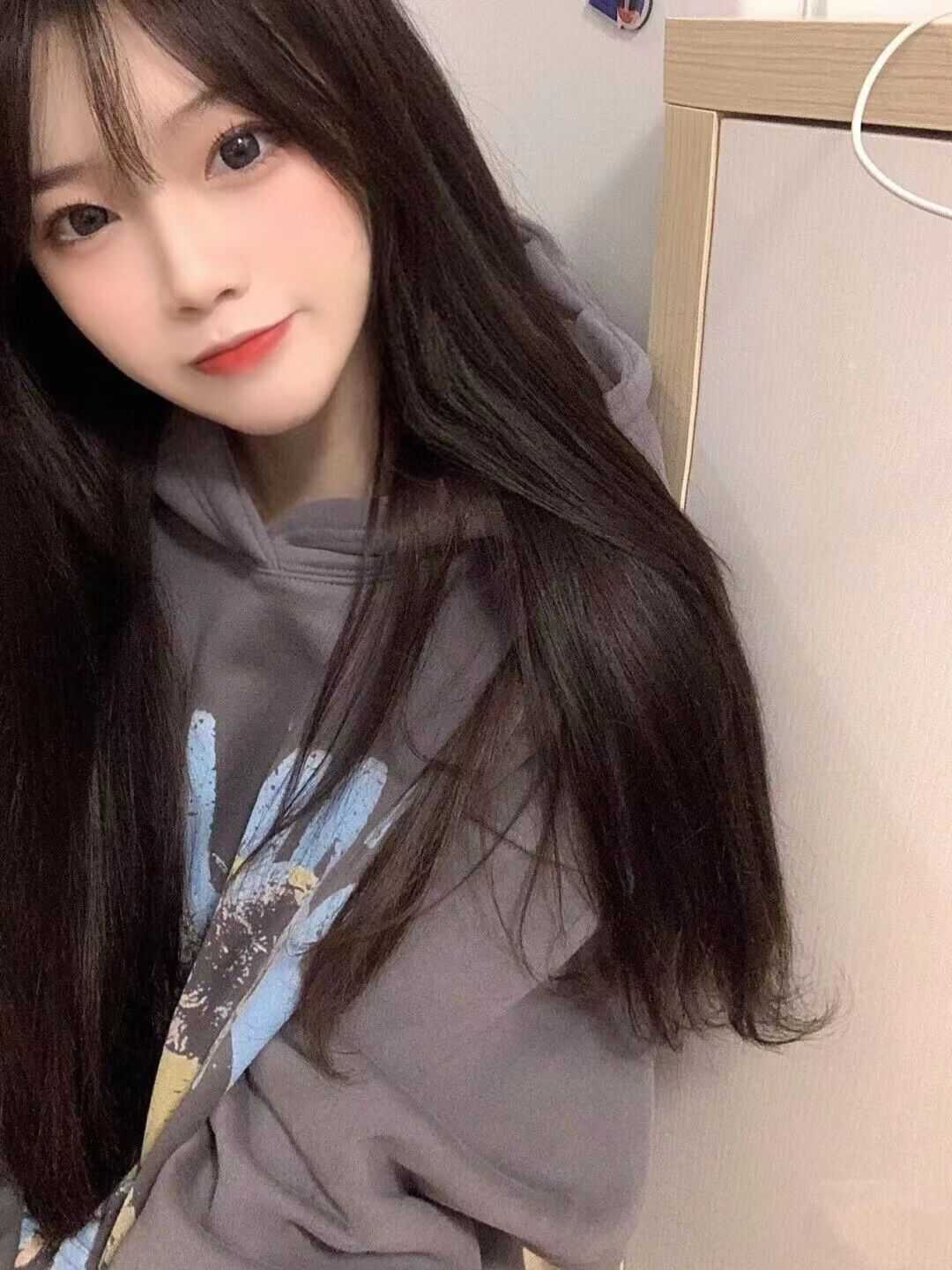 00后的年轻嫩妹很不错