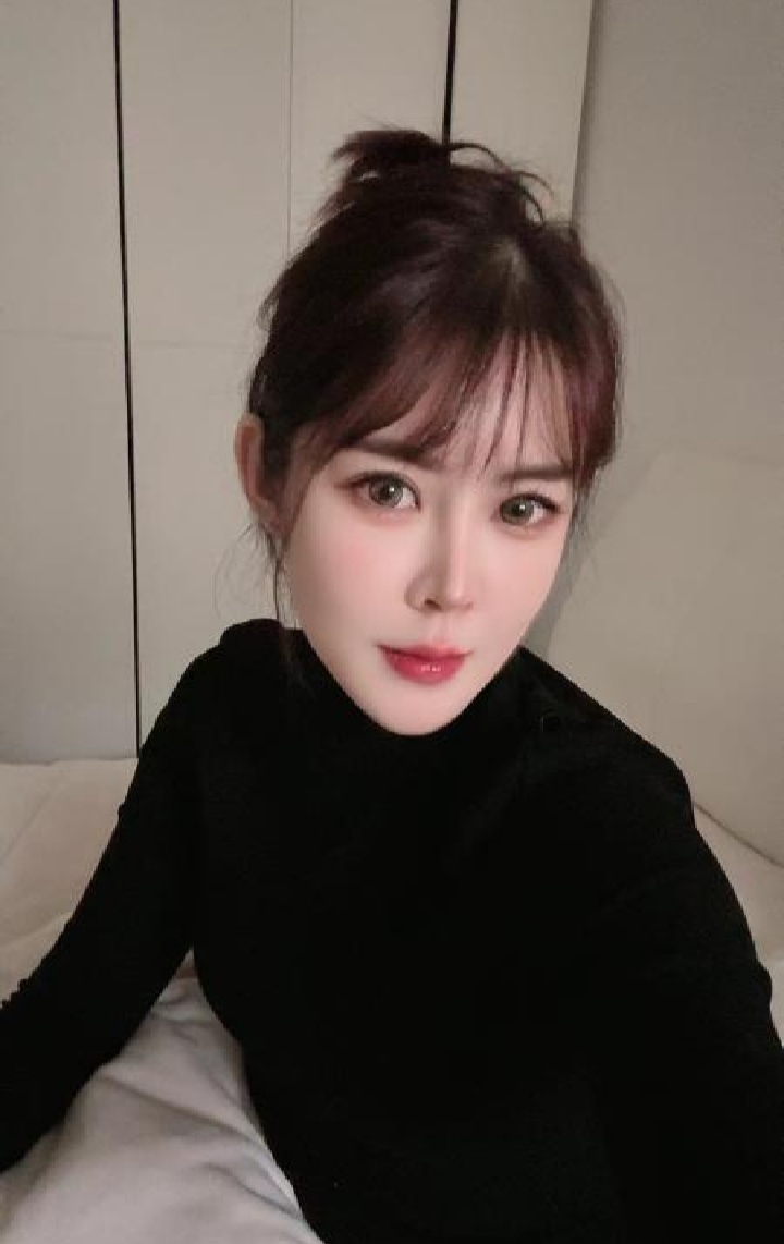 性感妩媚佳佳老师