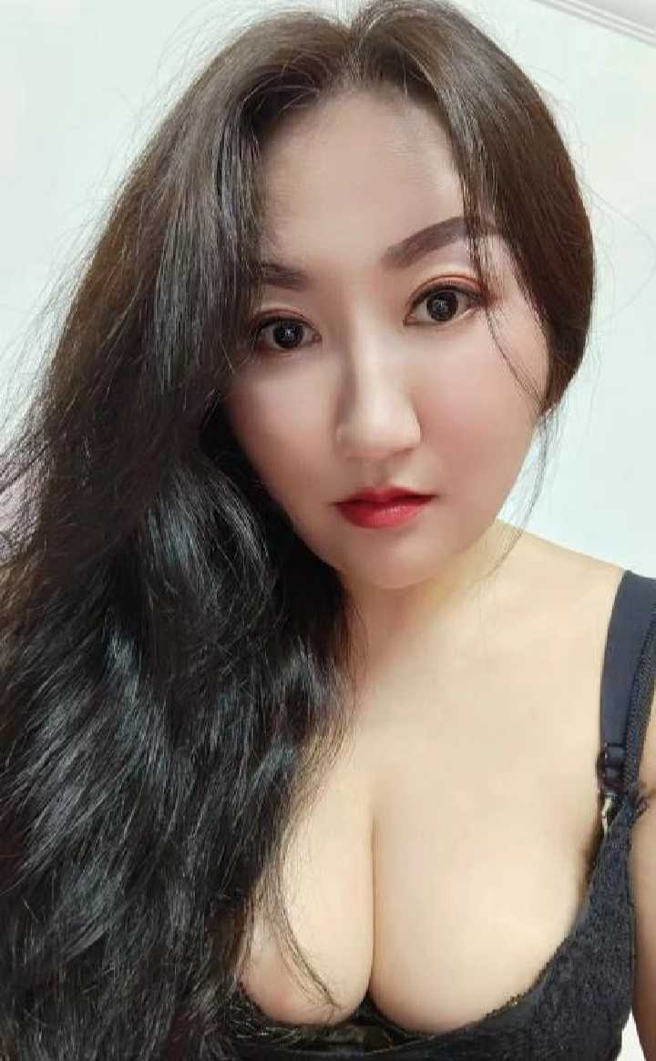 虹口丰满韵味少妇