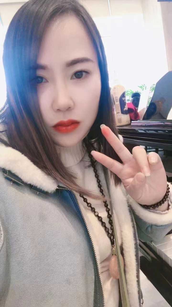 抓龙筋不错的姐姐