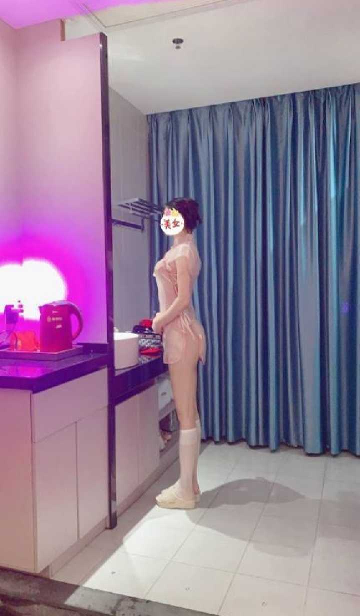 海口晨姑娘性感小曼玉