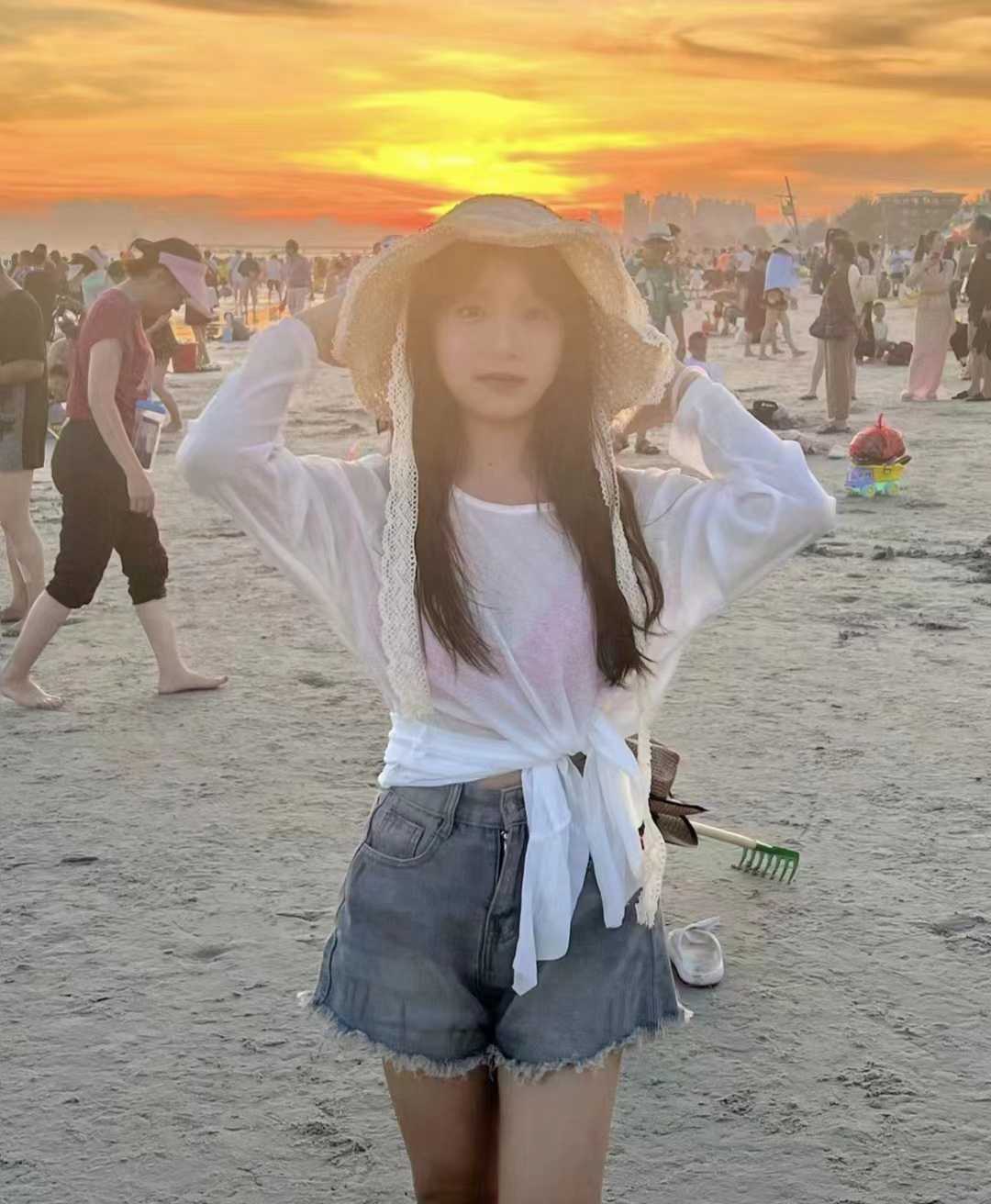 光明水润滑嫩的水蜜桃