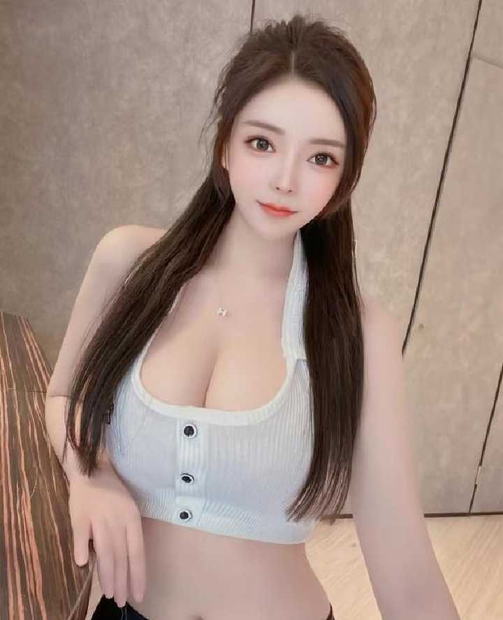 静安白嫩小可爱菲菲