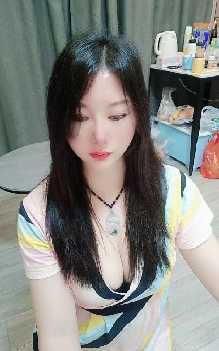 天河服务系少妇梦雪