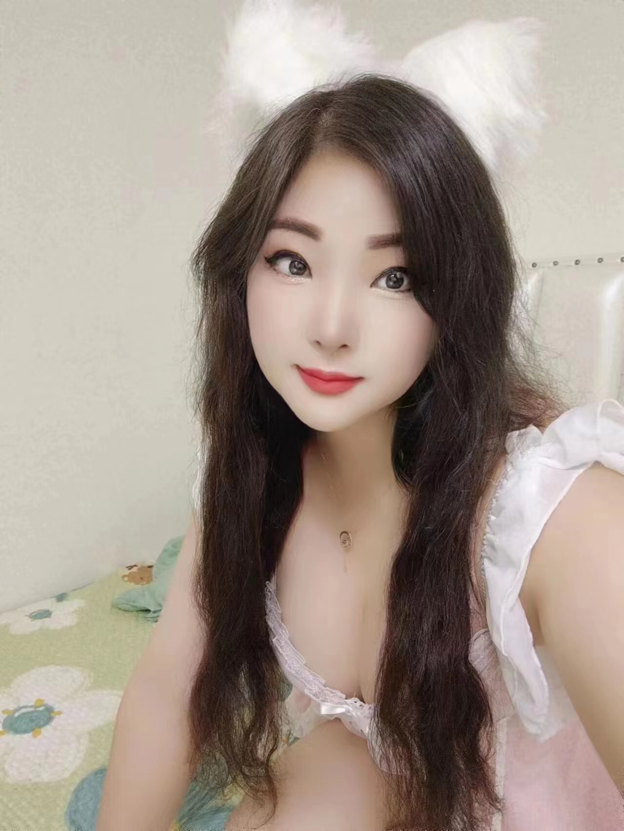 罗湖区巨臀妹妹