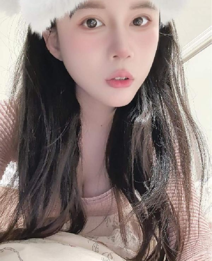 娇嫩配合的小女友