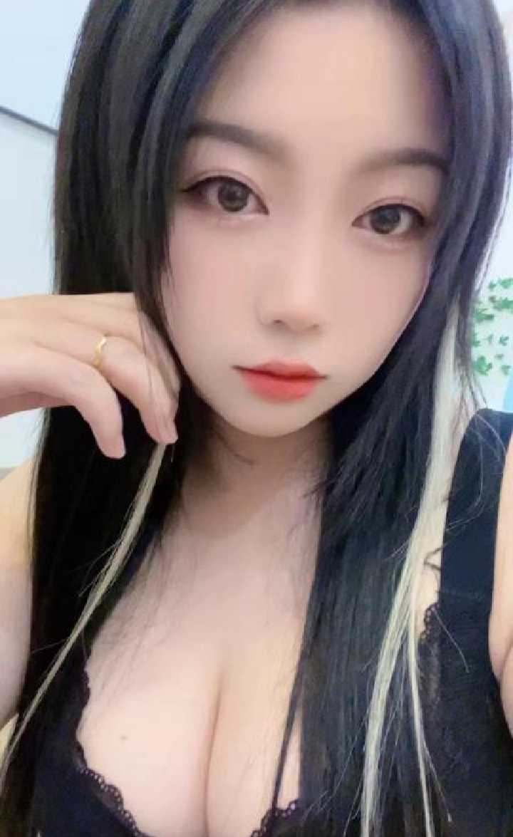 天心00后波霸美眉