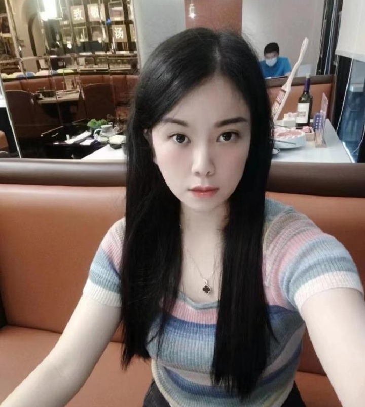 罗湖甜甜的艳子老师