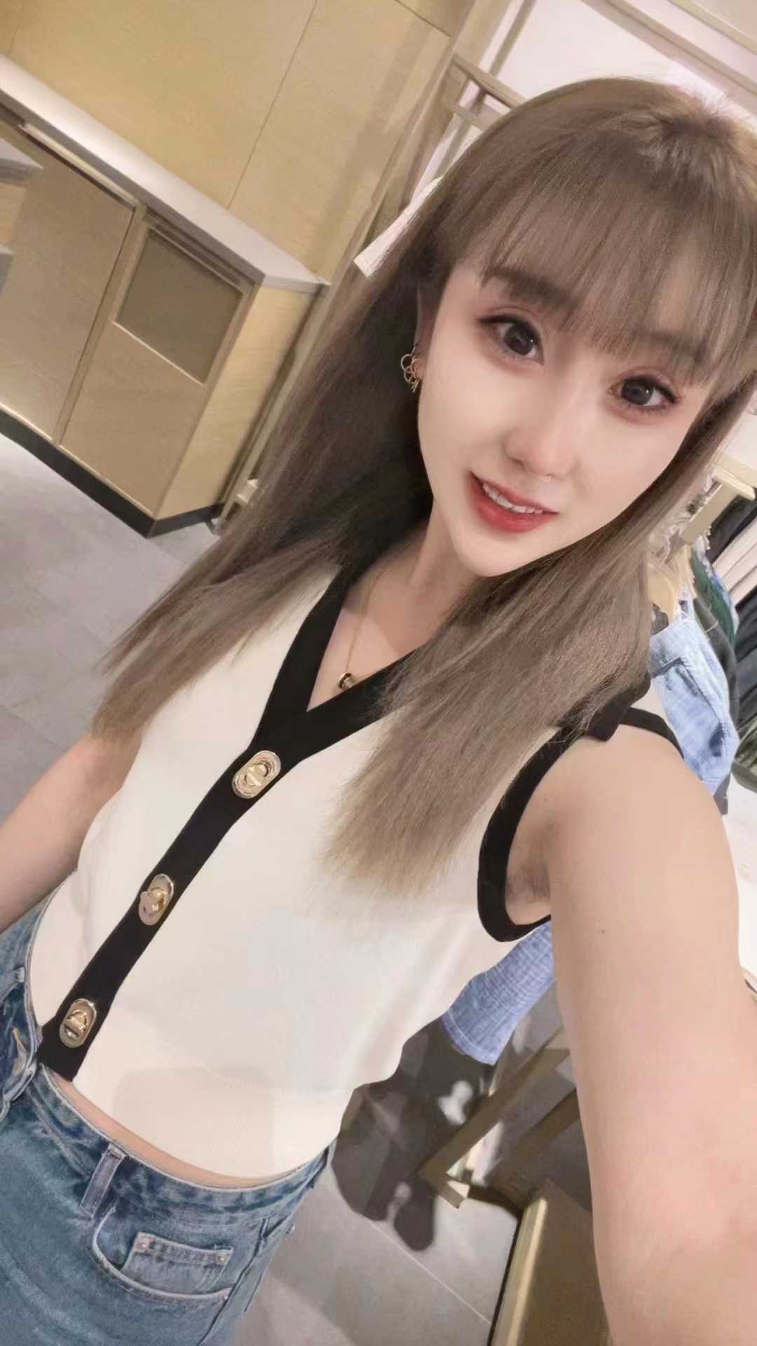 很不错的一个小姐姐有女友感