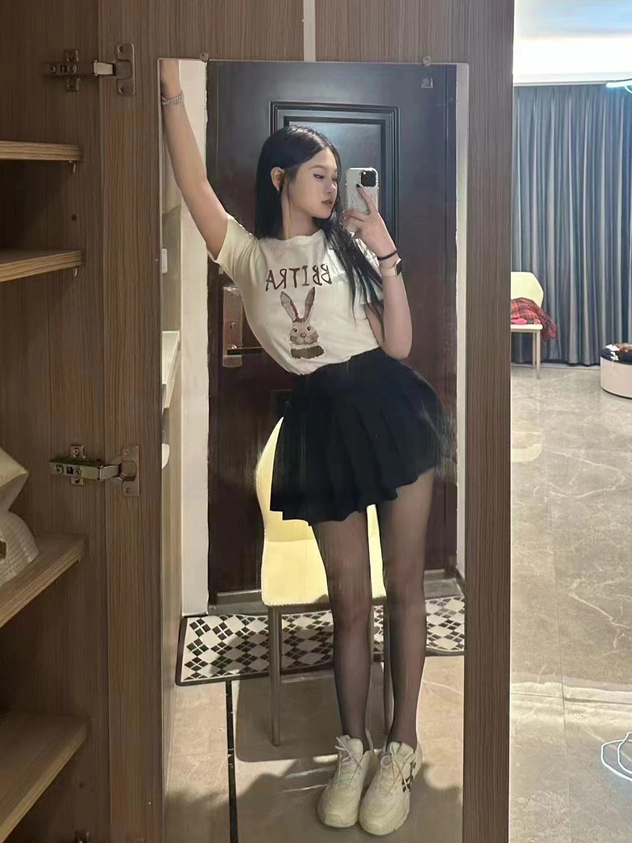 00后小姐姐真不错