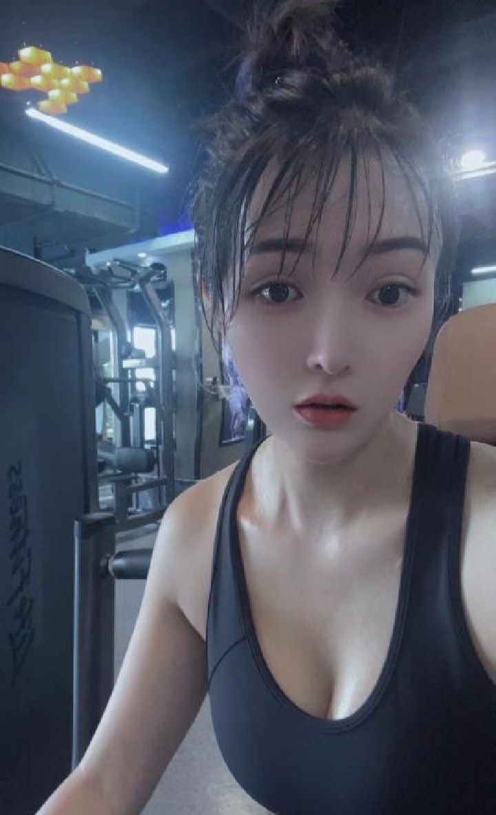 南山健身女孩娜娜