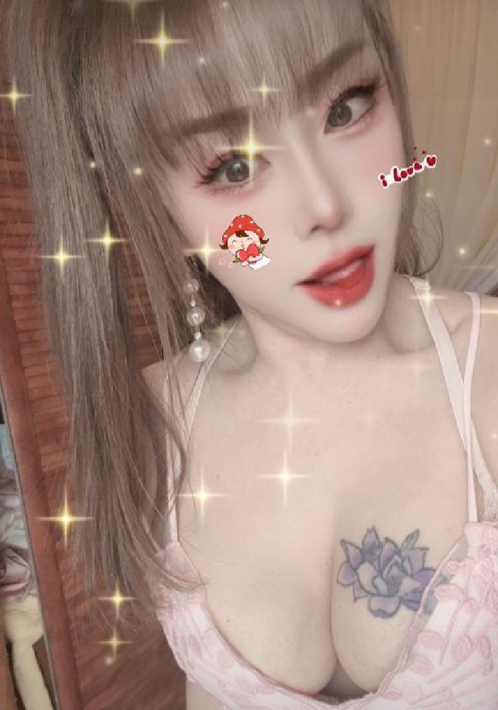 龙爪堰纹身大胸少妇