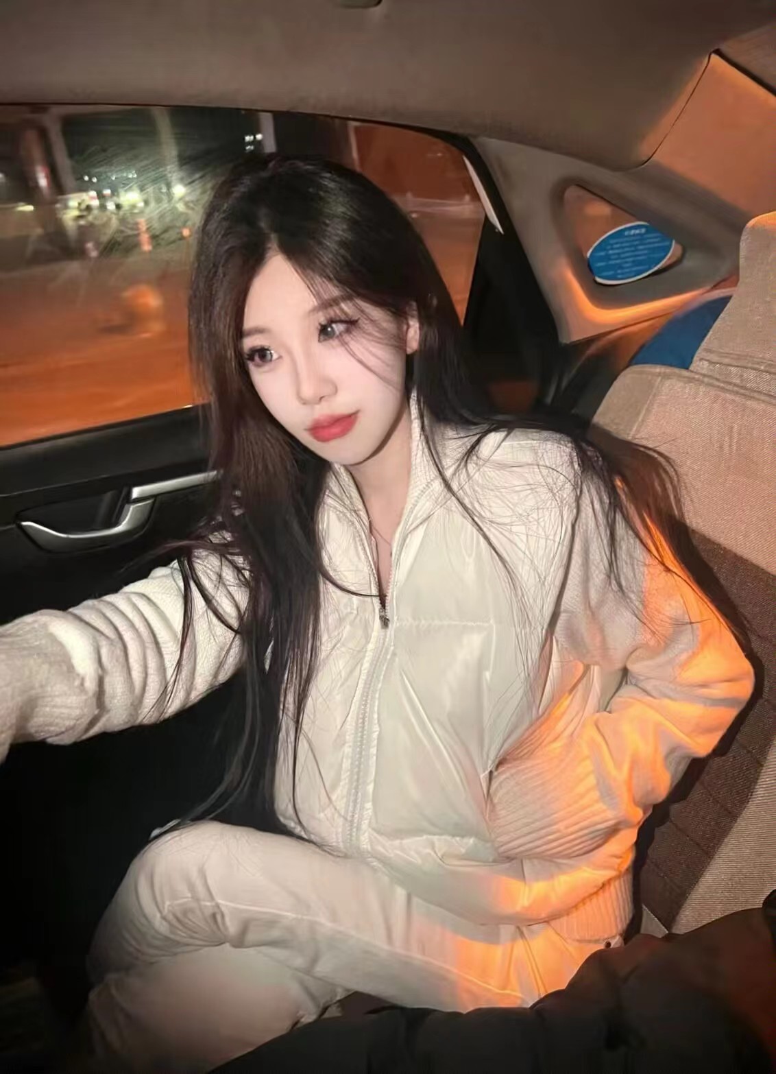 年轻妹妹是真的爽