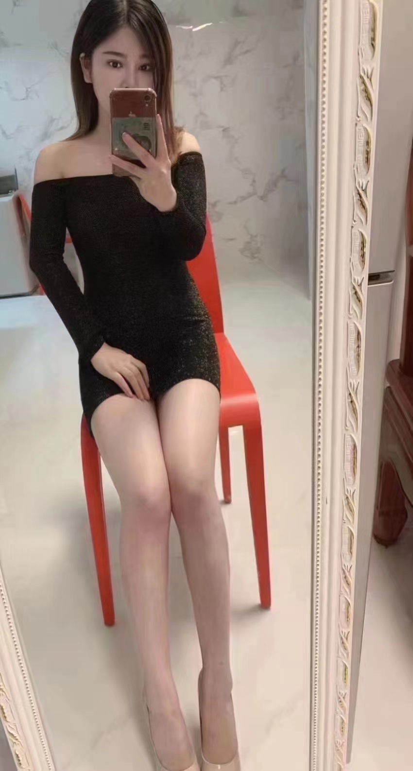 市区丝袜大长腿秀儿老师