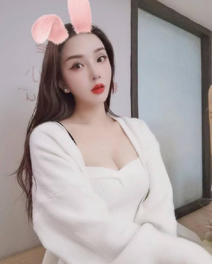 朝阳清纯性感嫩美