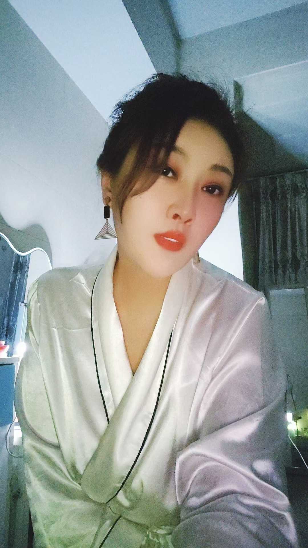 大奶sao妹妹很棒
