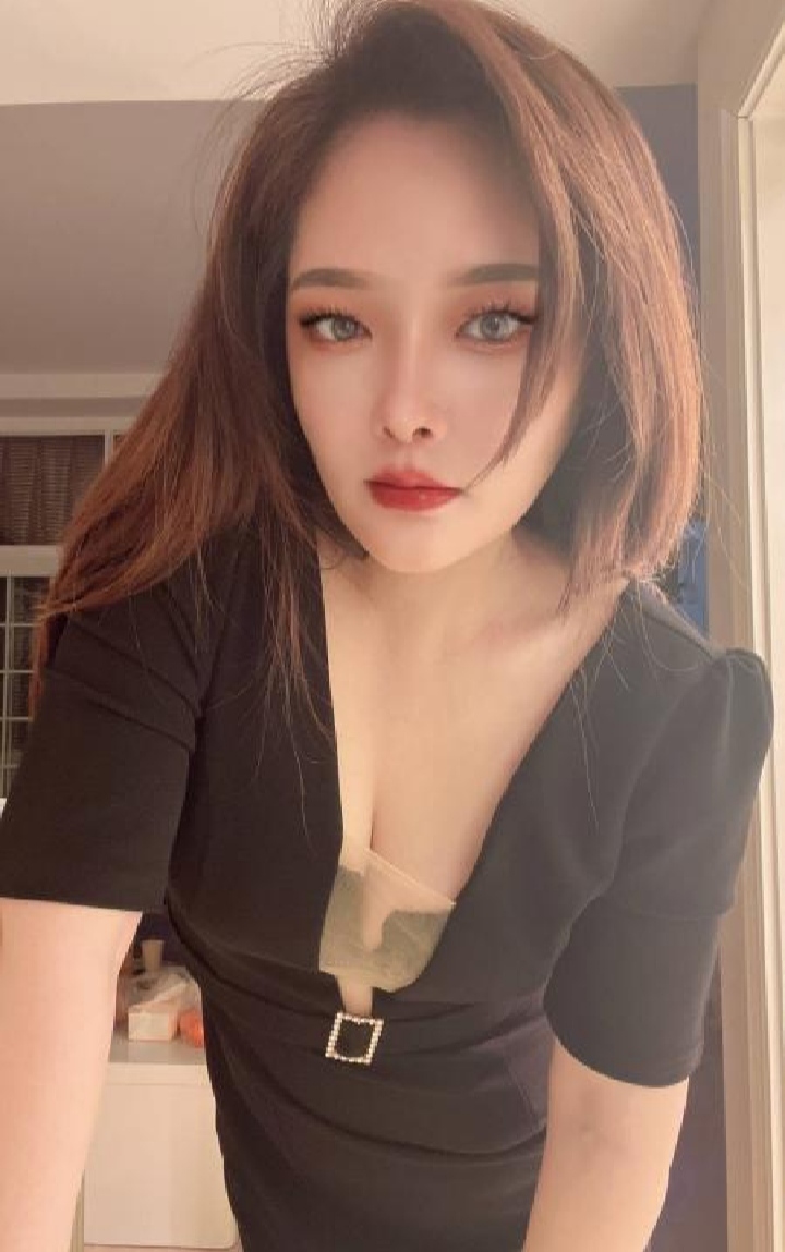 黄泥磅白嫩光滑拾柒