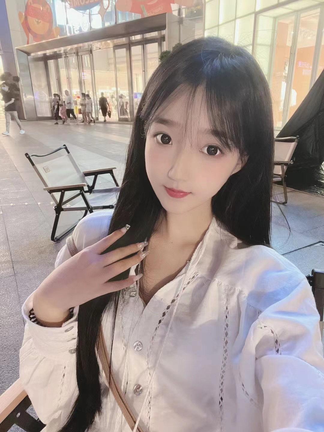 KH很舒服的妹子