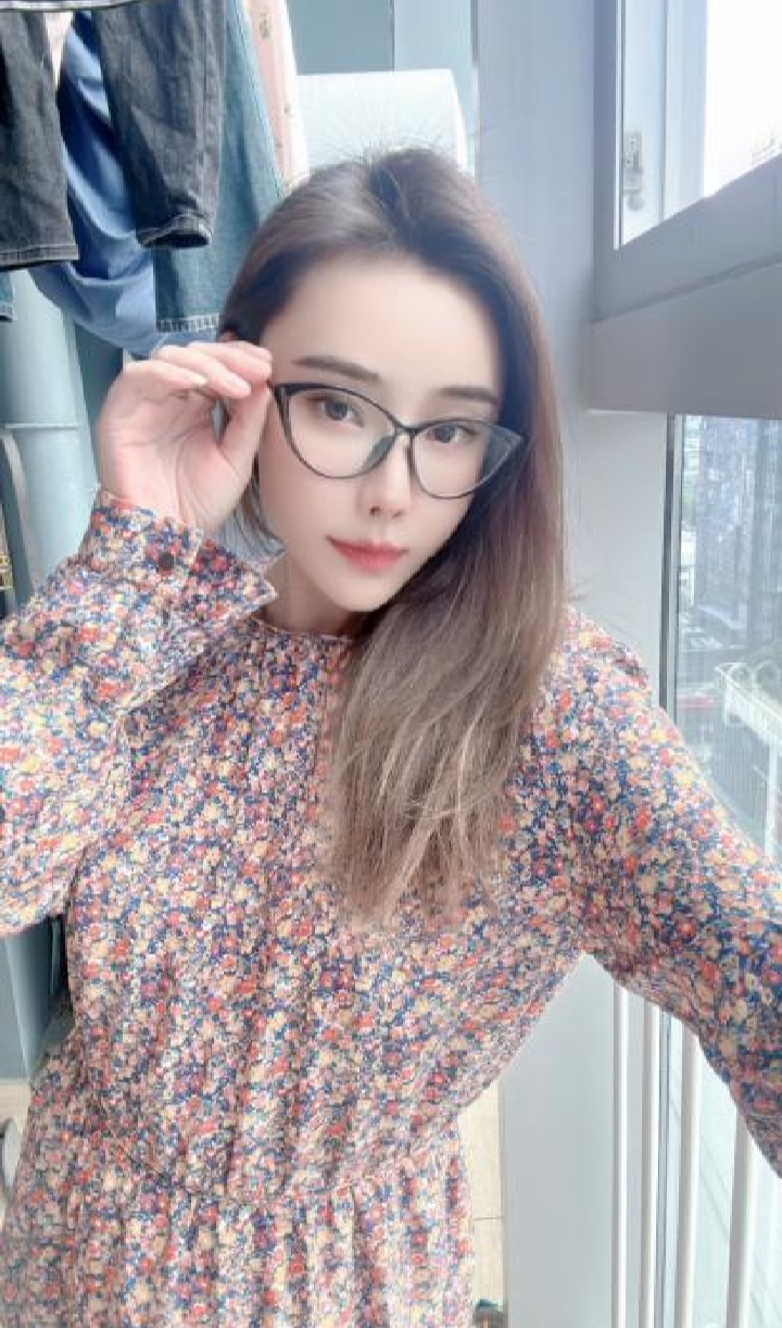 天河兼职眼镜小姐姐