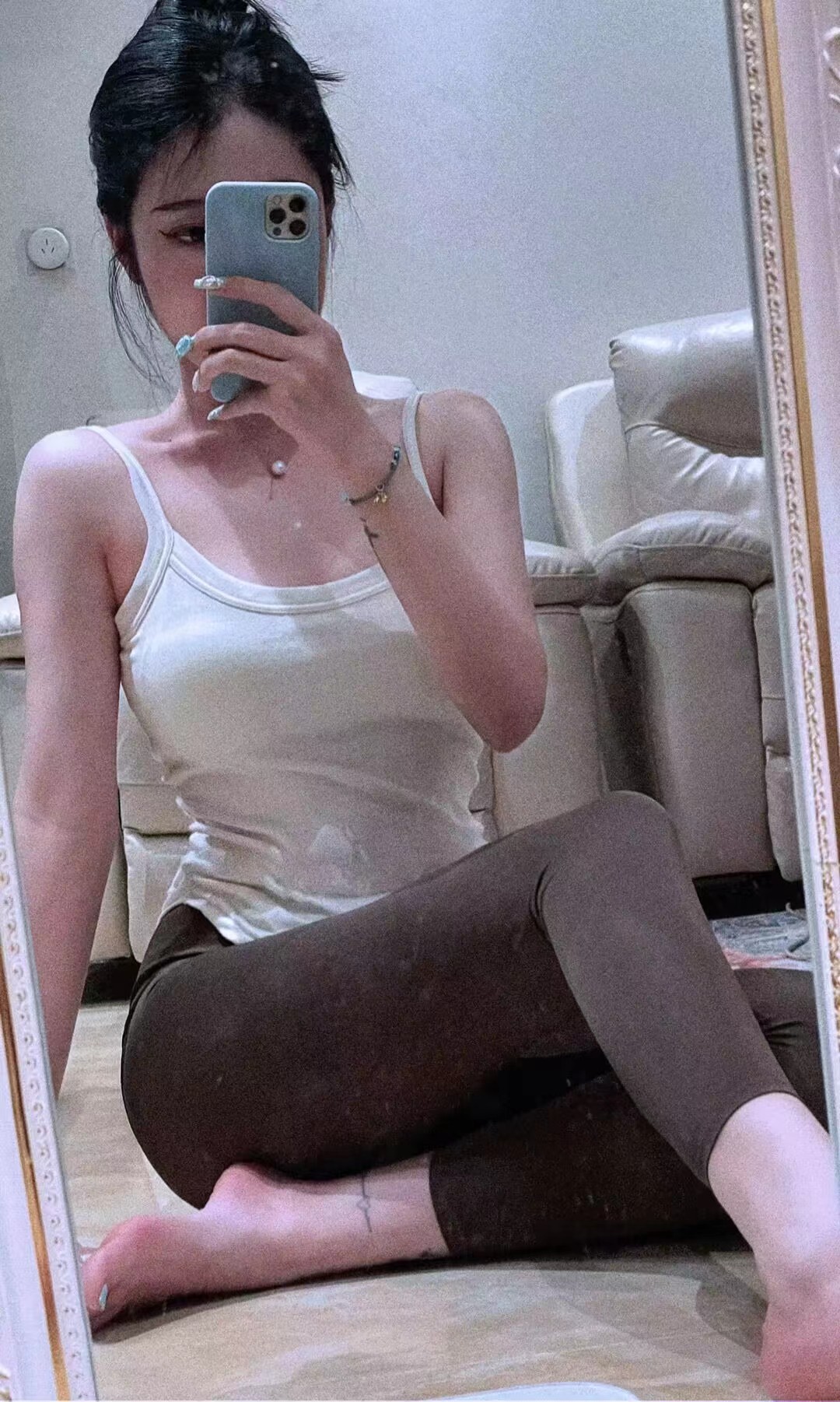 纯欲浓浓的御姐味