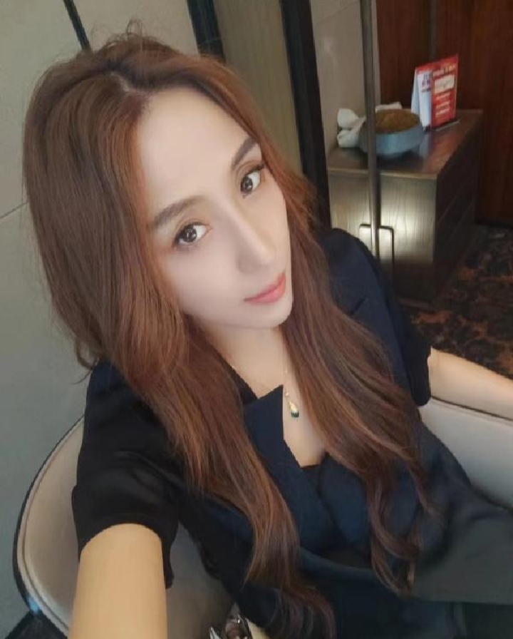 廊坊服务系的妹子