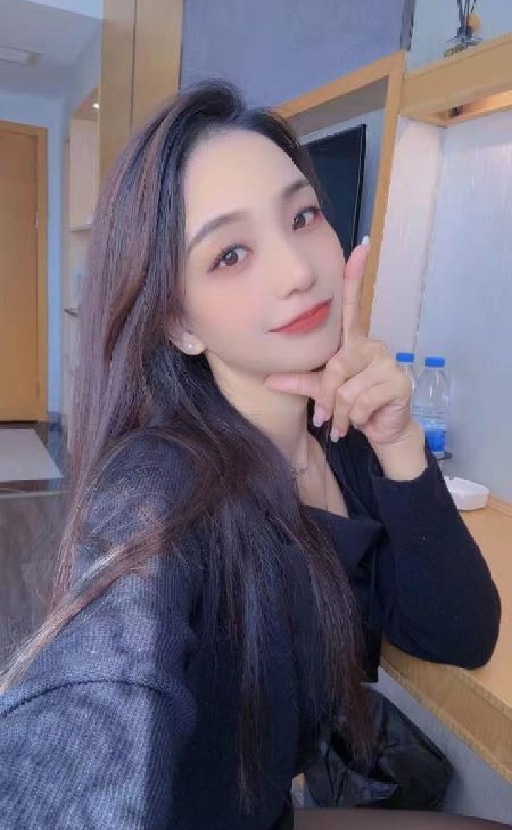 芙蓉五一大道娇娇