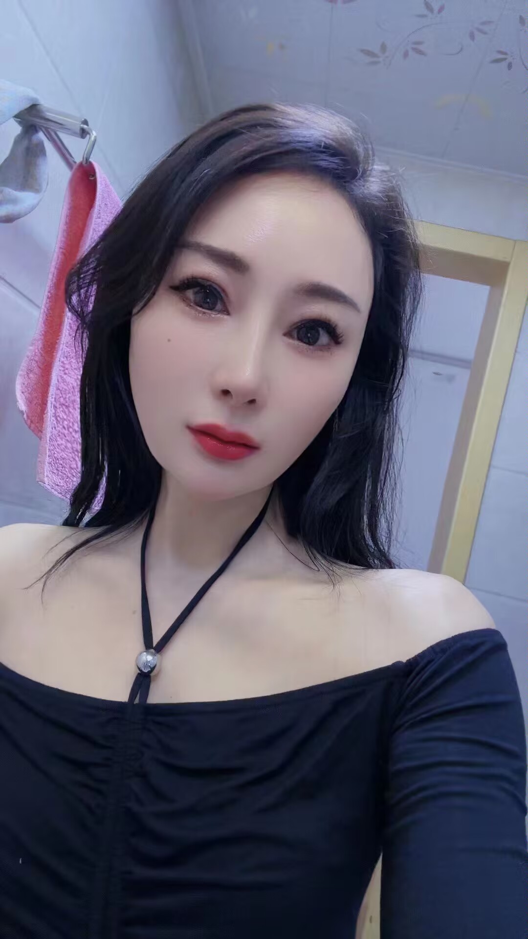 重庆大胸长发妹