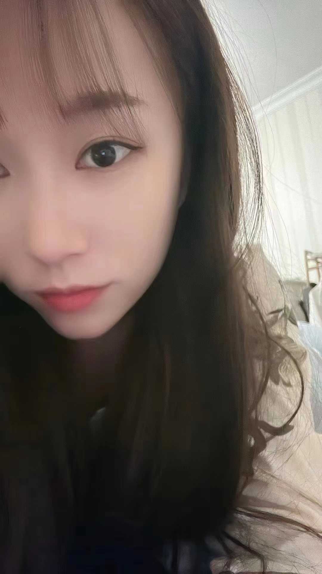 南海白嫩诱惑小不点