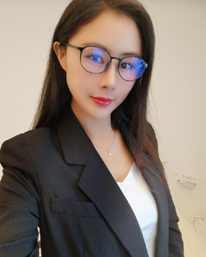 拱墅眼镜御姐夹哭你