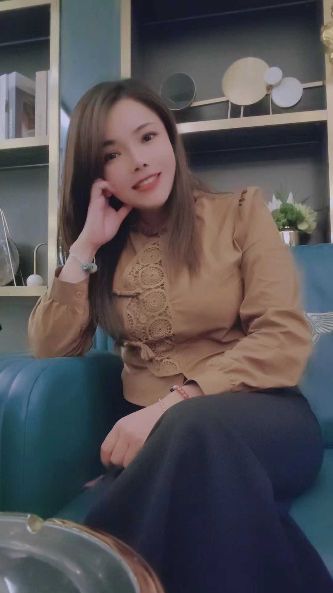 微胖极品良家少妇