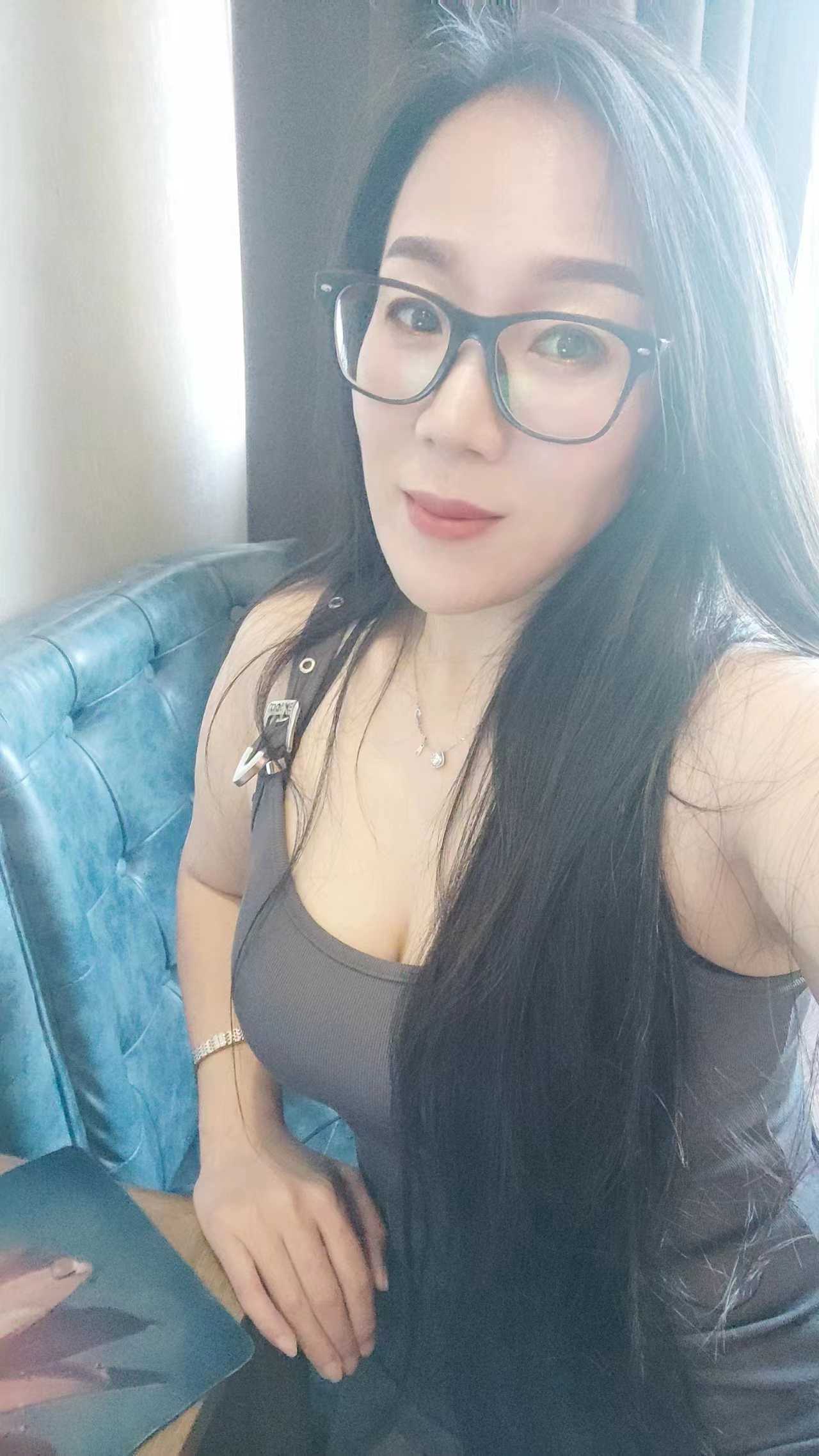 非常不错的婷婷妹子