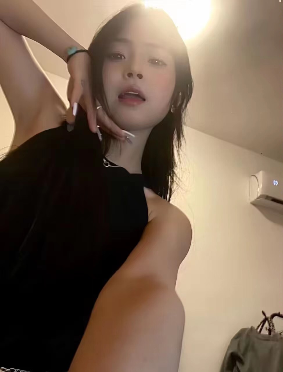 黑丝诱人小姐姐