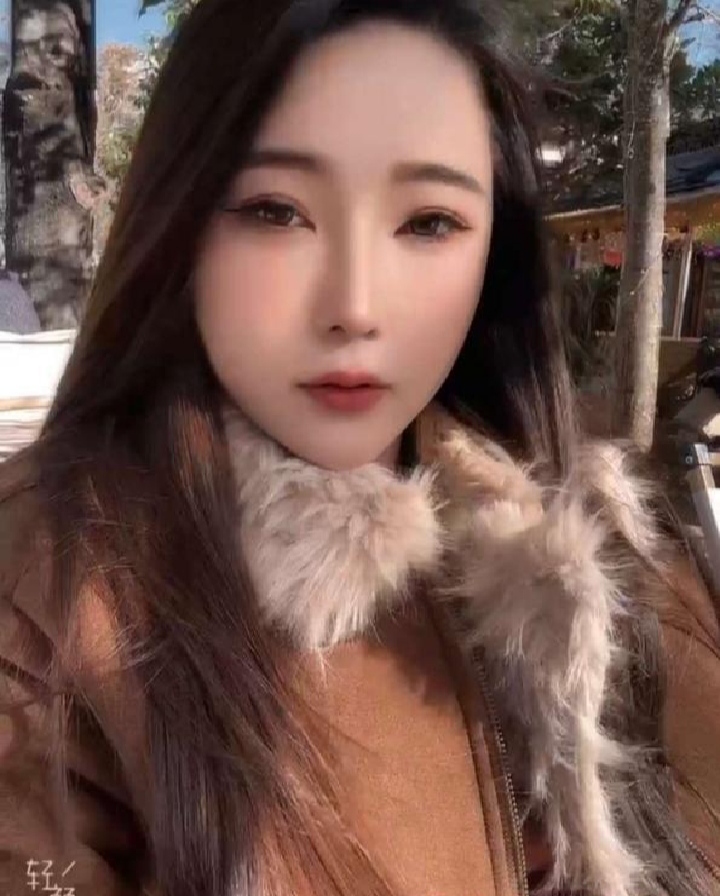 圆润细腰大美妞悦悦