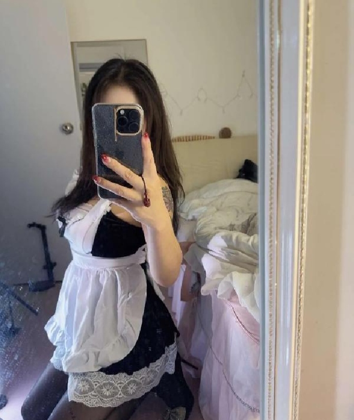 制服纹身尤物雅诗