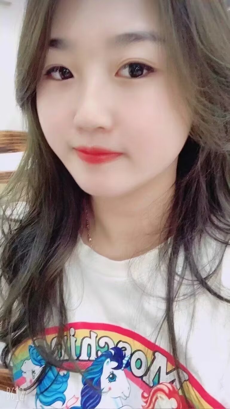 红星大都会美眉