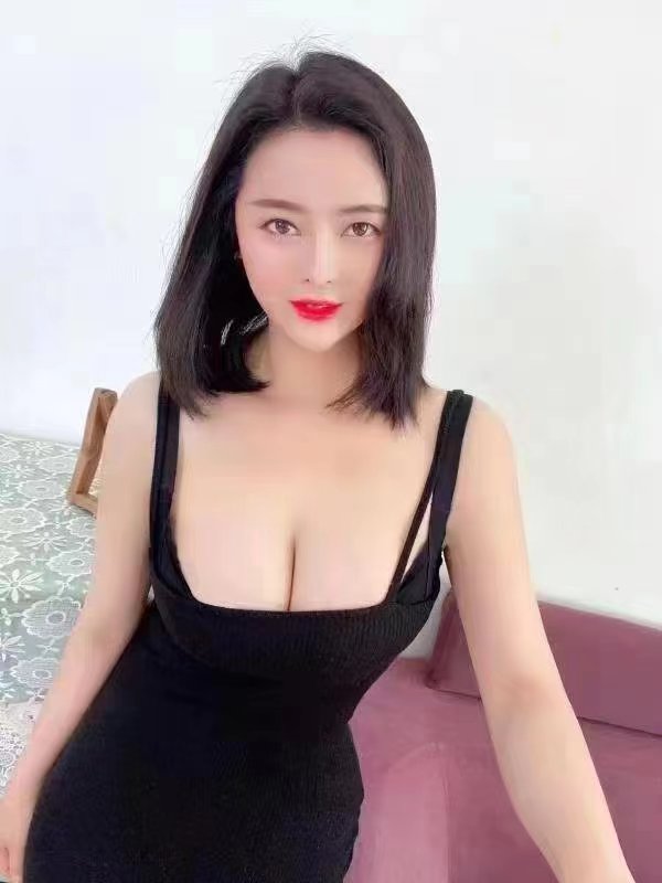 嘉定丰满大白兔小文