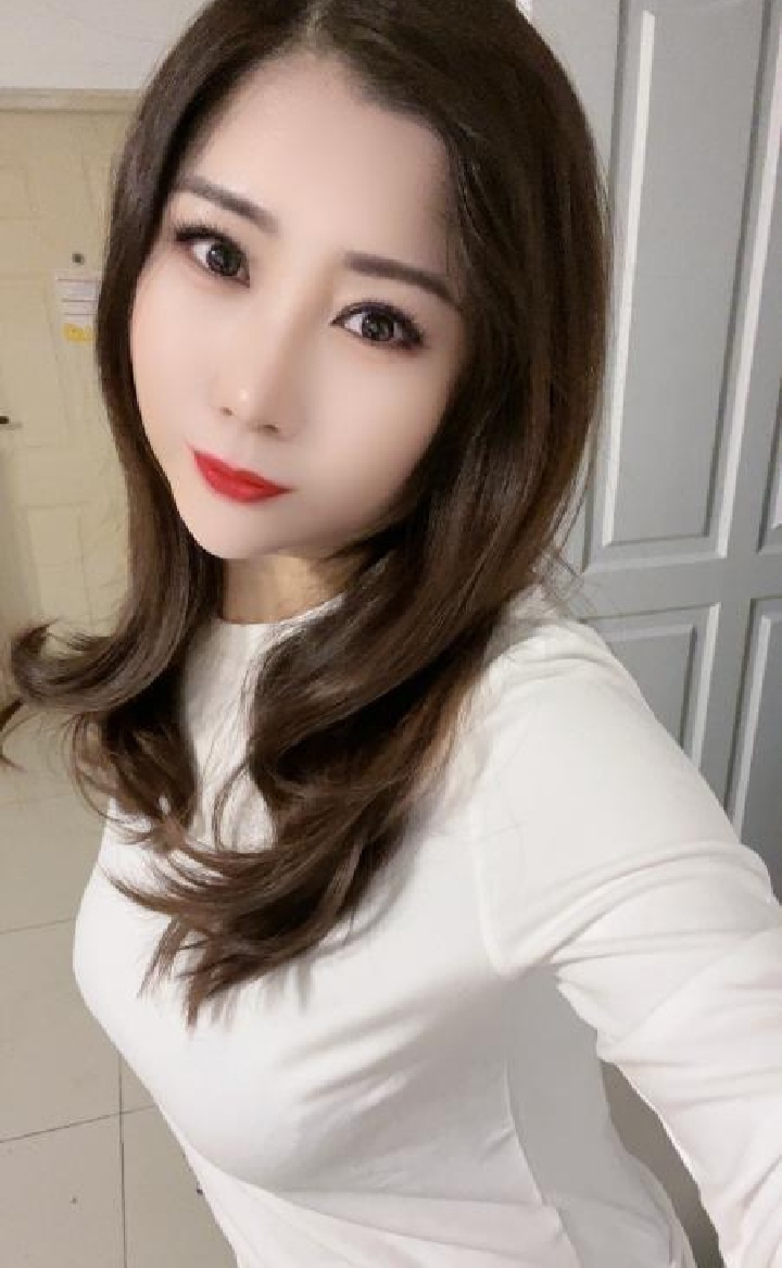 颜值身材系大胸少妇